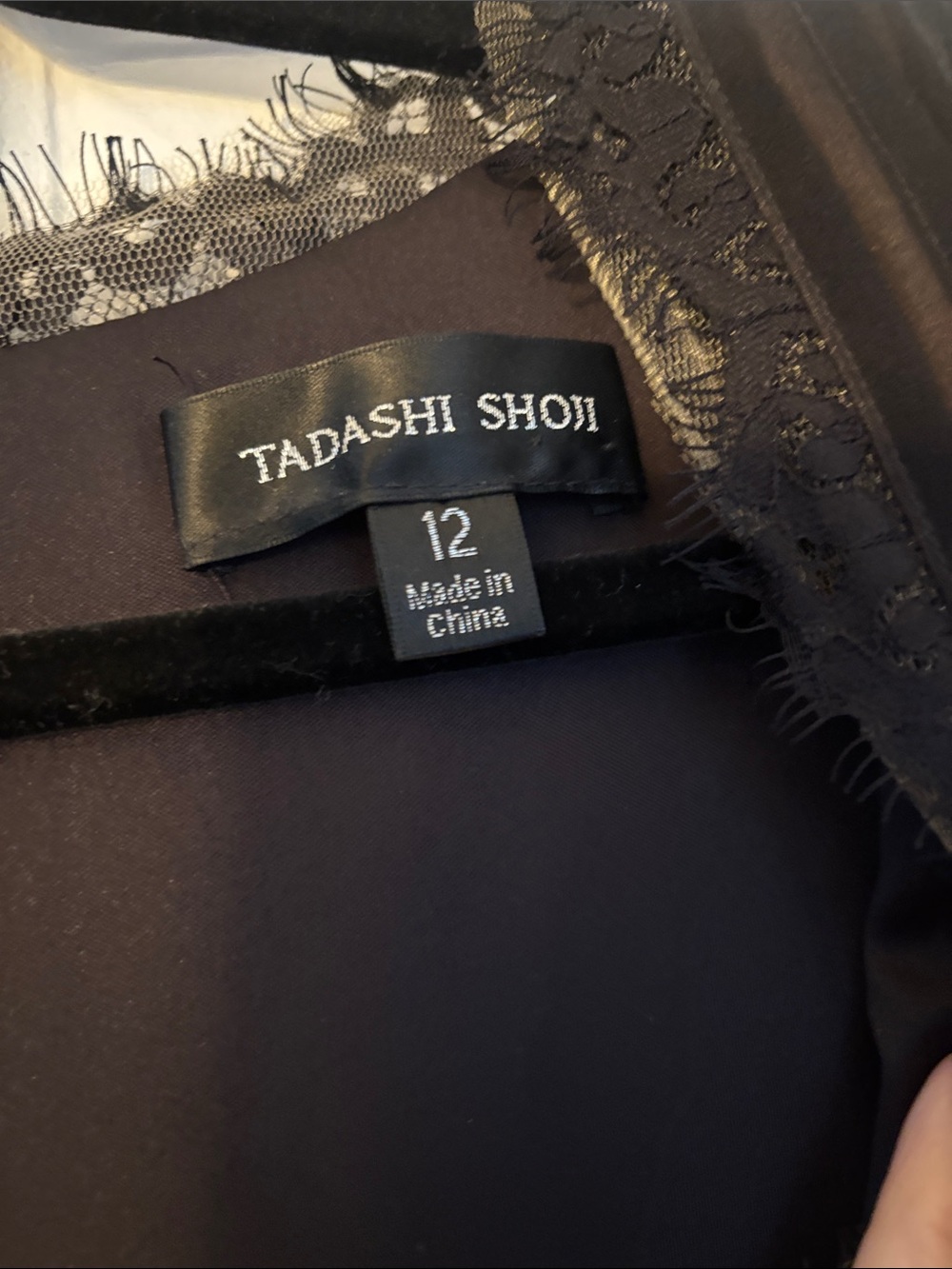 Tadashi Shoji Black Lace Pintuck Cocktail V-Neck Long Sleeve Midi Dress - Picture 7 of 13